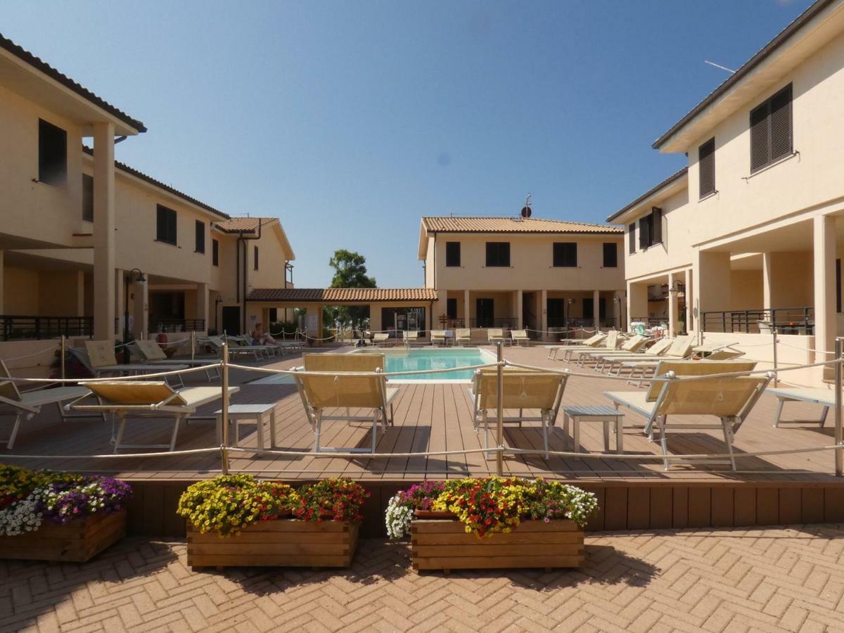 Residence Talamone Il Poderino Exterior foto